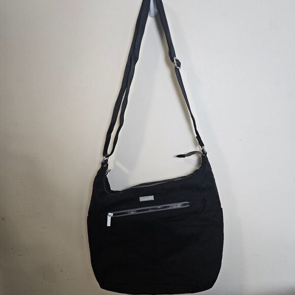 Baggallini Handbags - Baggallini Hobo Tote Bag Crossbody Purse Nylon Satchel Black Pocket Vacation Zip